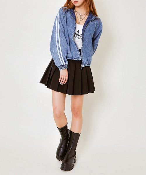 GORGE（ゴージ）の「《ライン入り×ショート丈》レディース デニム ブルゾン ドローコード ストリート 春秋アウター（ブルゾン・レディース・ブラック/ブルー・F）」の18枚目の写真