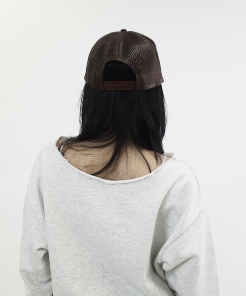 WHO'S WHO gallery(フーズフーギャラリー)の「【UNISEX/ユニセックス】BRONX刺繍メッシュキャップ(キャップ・レディース・ブラウン/ブラック・FREE)」の6枚目の写真