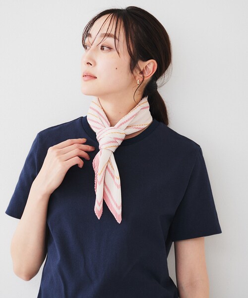 UNTITLED（アンタイトル）の「ジオメトリックプリーツスカーフ（バンダナ/スカーフ・レディース・ブルー系その他6/ホワイト系7/ピンク系1・99）」の8枚目の写真