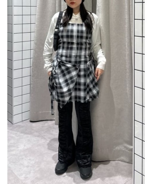 LAGUA GEM（ラグアジェム）の「SHINY GATHER パンツ（その他パンツ・レディース・ライトベージュ/ブラック/グレー・MEDIUM/SMALL）」の20枚目の写真