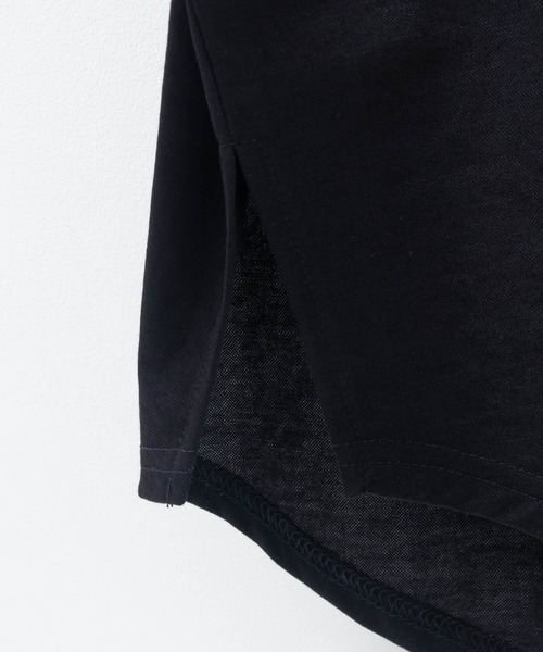 NAVY(ネイビー)の「nAvy SARARI 接触冷感 スキッパー5分袖ブラウス(Tシャツ/カットソー・レディース・ライトベージュ/ブラック/ホワイト/ブルー/ネイビー/ベージュ系/グリーン系/グレー・M/L)」の12枚目の写真