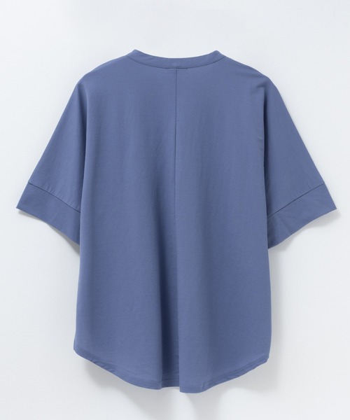 NAVY(ネイビー)の「nAvy SARARI 接触冷感 スキッパー5分袖ブラウス(Tシャツ/カットソー・レディース・ライトベージュ/ブラック/ホワイト/ブルー/ネイビー/ベージュ系/グリーン系/グレー・M/L)」の21枚目の写真