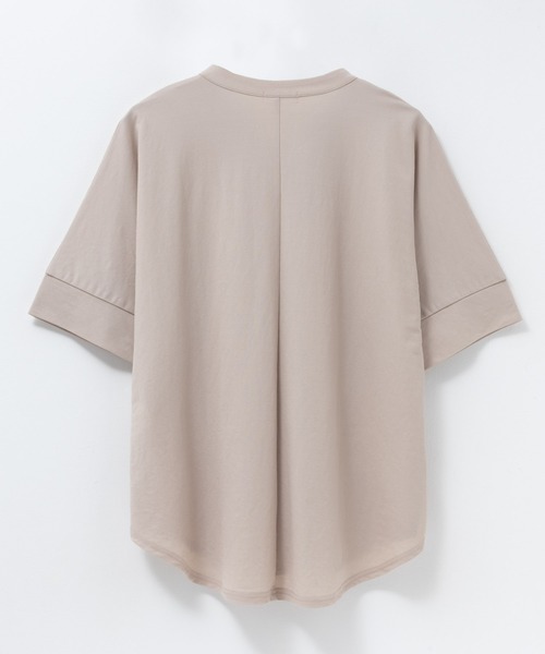 NAVY(ネイビー)の「nAvy SARARI 接触冷感 スキッパー5分袖ブラウス(Tシャツ/カットソー・レディース・ライトベージュ/ブラック/ホワイト/ブルー/ネイビー/ベージュ系/グリーン系/グレー・M/L)」の19枚目の写真