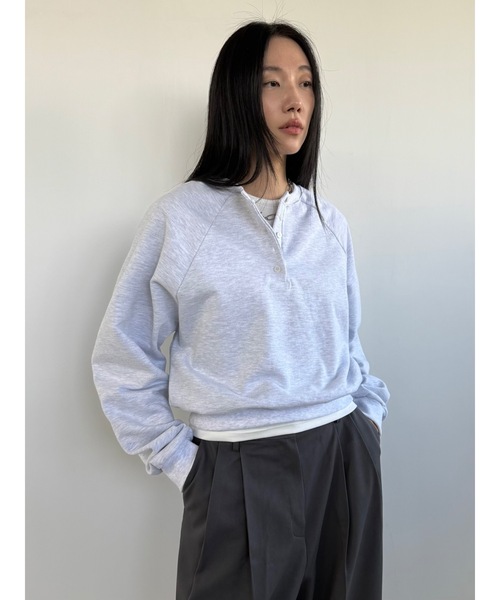 Didot.showroom(ディドット ショールーム)の「ラグランヘンリーネックMTM(スウェット・レディース・グレー/ヘザーグレー/ネイビー・FREE)」の4枚目の写真