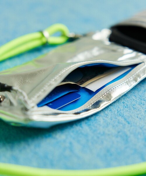 Topologie（トポロジー）の「Topologie/トポロジー Phone Sacoche フォンサコッシュ バッグ単体（スマホグッズ・レディース・シルバー/ブラック・ONE SIZE）」の11枚目の写真