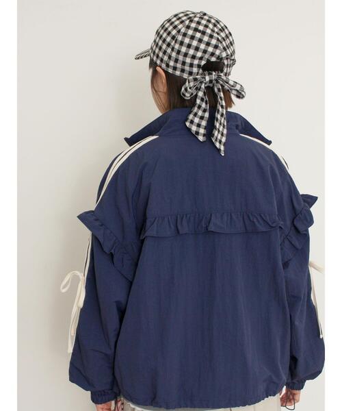 Samansa Mos2(サマンサ モスモス)の「フリルトラックジャケット(ブルゾン・レディース・ネイビー/カーキ/オフホワイト・F)」の13枚目の写真