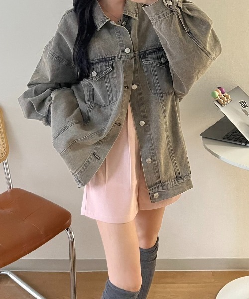 nemne store（ネンネストア）の「《Delfy》ダーツショートパンツ セットアップ可能（その他パンツ・レディース・ピンク系/ブラック系/アイボリー/ライトグレー・SMALL/MEDIUM）」の4枚目の写真