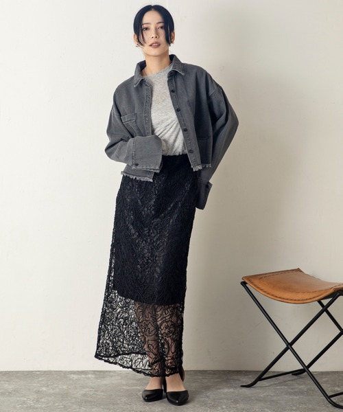 MILLION CARATS(ミリオンカラッツ)の「品よく女っぽい! 繊細な刺繍が魅せる大人の余裕。春映えコード刺繍レーススカート(スカート・レディース・オフホワイト/ブラック/サックスブルー・FREE)」の2枚目の写真