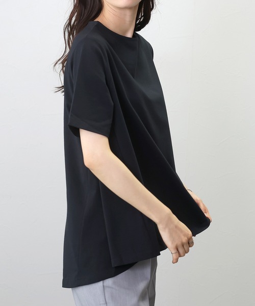 Aletta vita（アレッタビータ）の「汗染み防止加工裾フレアプルオーバー（Tシャツ/カットソー・レディース・ベージュ/ブラック/グレイッシュブルー/グレー・FREE）」の12枚目の写真