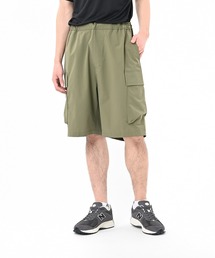 NEW BALANCE | ワイドカーゴショーツ(カーゴパンツ)