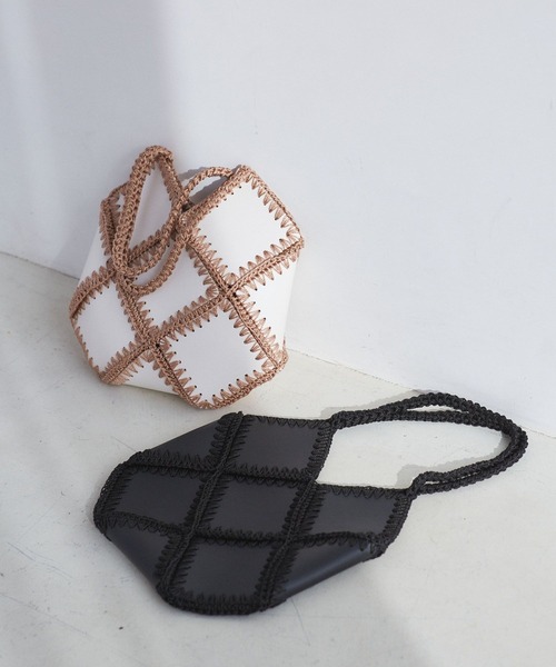 VIS（ビス）の「パッチワークバッグ（ハンドバッグ・レディース・ブラック/ホワイト系その他5・FREE）」の9枚目の写真