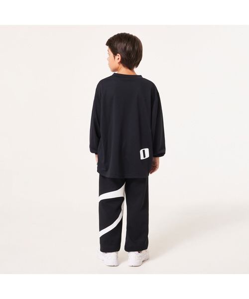 OAKLEY(オークリー)の「オークリー Ytr Qd Bold LS Tee 8.0 / 長袖/ロンT・シャツ /キッズ・ユース /OAKLEY(Tシャツ/カットソー・キッズ・ブラック/ネイビー/ホワイト・L/M/S/XS)」の6枚目の写真