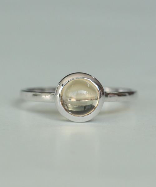 NOIR DE POUPEE（ノワールドプーペ）の「【WEB限定】天然石ラウンドカボションリング（リング・レディース・イエロー系その他/ブラック/パープル/ブラック系その他/レッド/ホワイト/イエロー/レッド系その他/ホワイト系その他/パープル系その他・#9/#11/#13/#15）」の8枚目の写真