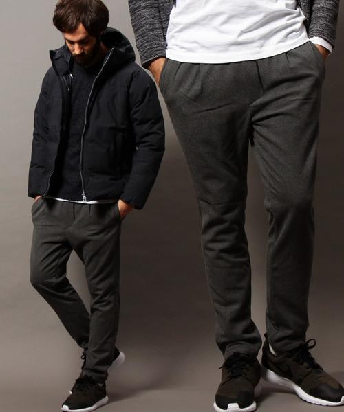 BEAUTY&YOUTH UNITED ARROWS(ビューティーアンドユースユナイテッドアローズ)の「BY ウィンター 1プリーツ イージー テーパードパンツ◆(スラックス・メンズ・ダークグレー/ネイビー/ブラック・X-LARGE/LARGE/MEDIUM/SMALL)」の1枚目の写真