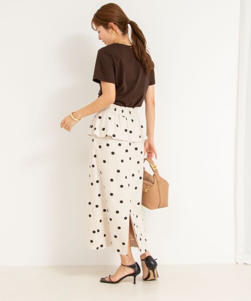 NOLLEY’S（ノーリーズ）の「高機能 LA＋スムースTシャツ（Tシャツ/カットソー・レディース・ホワイト/ブルー/ベージュ/チャコールグレー/ダークブラウン/レッド/ネイビー・36/38）」の20枚目の写真