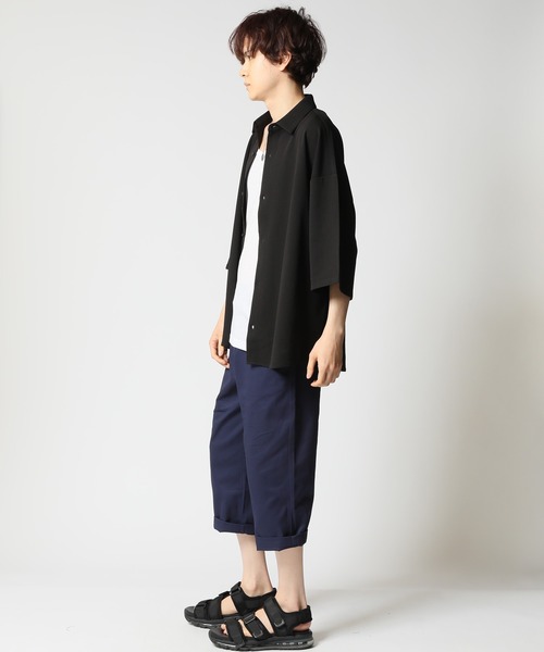 ARCADE（アーケード）の「UVカット梨地ストレッチ素材 オーバーサイズ BIG5分袖シャツ（シャツ/ブラウス・メンズ・アイボリー/ブラック/ブルーグレー/グレイッシュベージュ/チャコールグレー/ダークグリーン・M/L）」の9枚目の写真