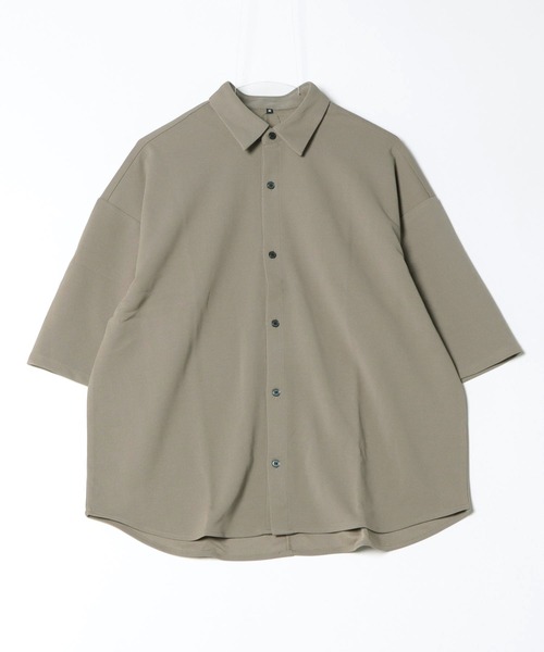 ARCADE（アーケード）の「UVカット梨地ストレッチ素材 オーバーサイズ BIG5分袖シャツ（シャツ/ブラウス・メンズ・アイボリー/ブラック/ブルーグレー/グレイッシュベージュ/チャコールグレー/ダークグリーン・M/L）」の15枚目の写真