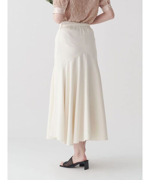 TONAL（トーナル）の「ベルト付ドレープマーメイドスカート（スカート・レディース・チャコールグレー/ベージュ/オフホワイト・SMALL/MEDIUM）」の20枚目の写真