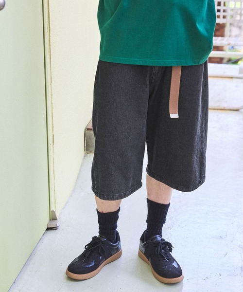 niko and...(ニコアンド)の「ワイド5ポケットデニムショートパンツ バギーデニムショーツ(デニムパンツ・メンズ・ブラック/インディゴブルー/ブルー・MEDIUM/LARGE)」の6枚目の写真