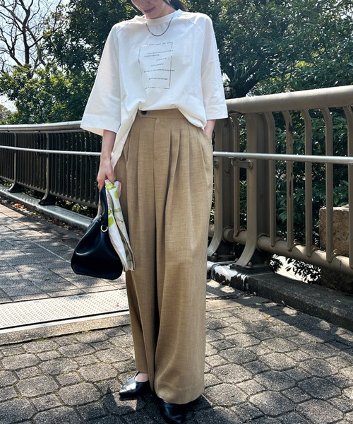 LAUTREAMONT(ロートレアモン)の「【WEB限定】箔ロゴカットソー≪手洗い可能≫(Tシャツ/カットソー・レディース・ブラック/ライトグレー/ホワイト・9号)」の6枚目の写真