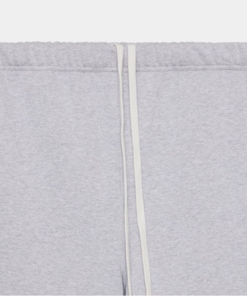 marka（マーカ）の「marka / マーカ / GYM PANTS オーガニックコットンヘビー吊裏毛 / ジムパンツ（スウェットパンツ・メンズ・グレー/ブラック・3/2）」の4枚目の写真