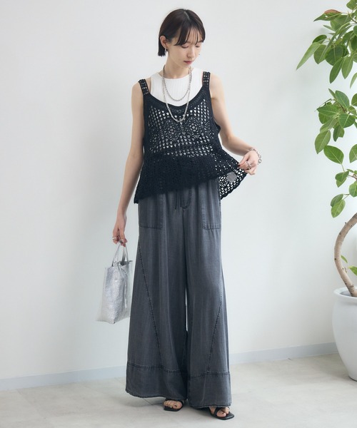 Paradise Picnic（パラダイスピクニック）の「刺繍レースキャミ（ベスト・レディース・ブラック/ホワイト・FREE）」の15枚目の写真