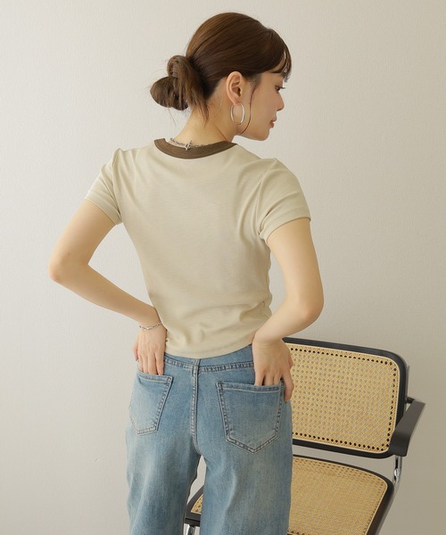 LAULEN(ローレン)の「lib crew neck ringer tee /配色 リブ リンガーTシャツ(Tシャツ/カットソー・レディース・ブラック/ベージュ/チャコールグレー/グレー・FREE)」の16枚目の写真