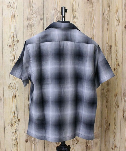 schott(ショット)の「OMBRE SS SHIRT(シャツ/ブラウス・メンズ・ブラック・M/XXL/L/XL)」の3枚目の写真