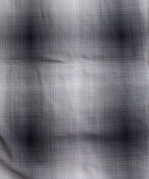 schott(ショット)の「OMBRE SS SHIRT(シャツ/ブラウス・メンズ・ブラック・M/XXL/L/XL)」の8枚目の写真