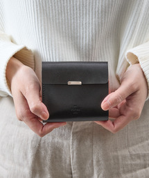 20/80(eDGeB[GCeB[)20/80 gDGeB[GCeB[ / TOCHIGI LEATHER FOLDED WALLET WITH FLAP Ȗ؃U[3܂tbvEHbg vz / W030(z)