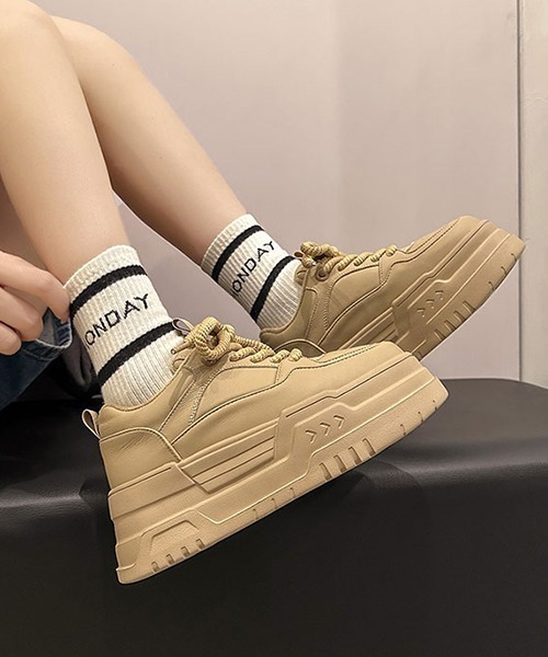 超厚底 ボリューム シンプル レースアップスニーカー culs135