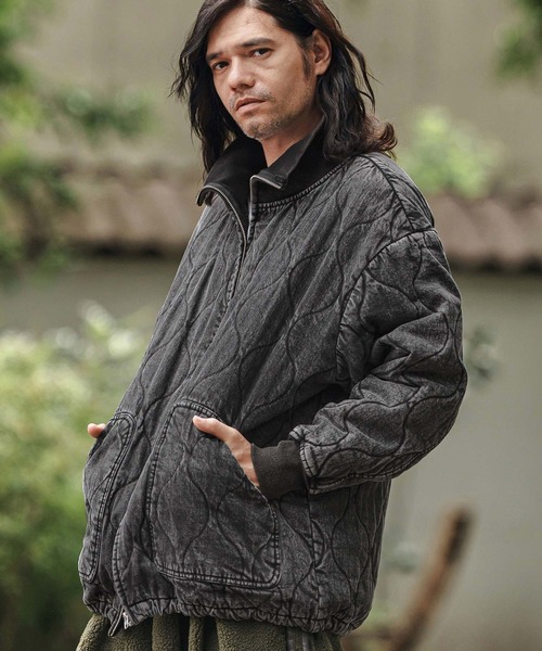 CAMBIO(カンビオ)の「mj10839- Original Quilted Denim High Neck Blouson ハイネックブルゾン(ブルゾン・メンズ・ブルー/ブラック・S/M/L)」の5枚目の写真