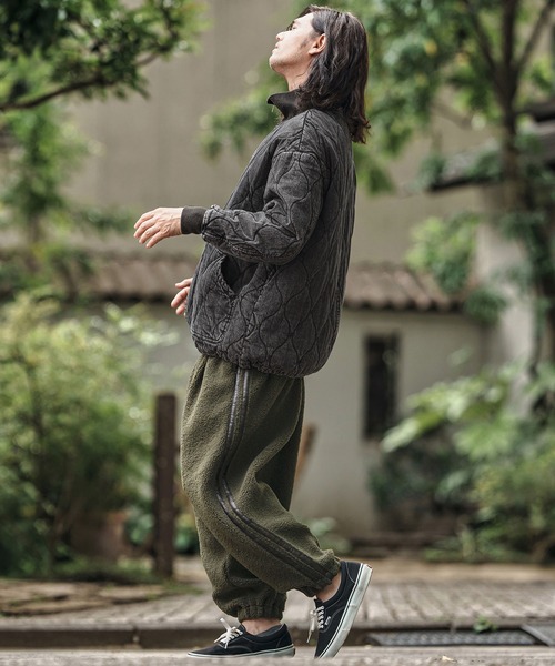 CAMBIO(カンビオ)の「mj10839- Original Quilted Denim High Neck Blouson ハイネックブルゾン(ブルゾン・メンズ・ブルー/ブラック・S/M/L)」の8枚目の写真