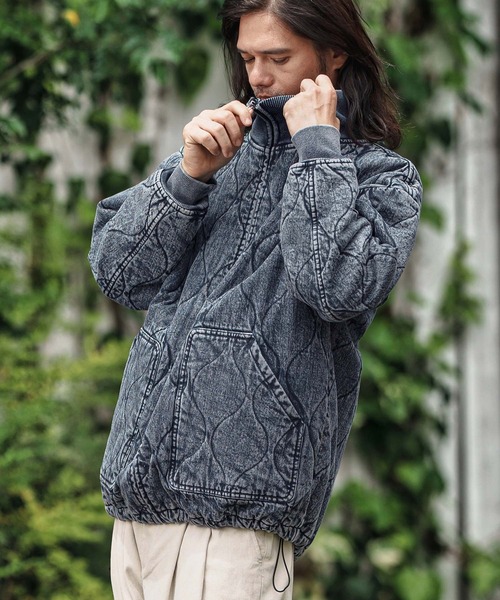 CAMBIO(カンビオ)の「mj10839- Original Quilted Denim High Neck Blouson ハイネックブルゾン(ブルゾン・メンズ・ブルー/ブラック・S/M/L)」の10枚目の写真