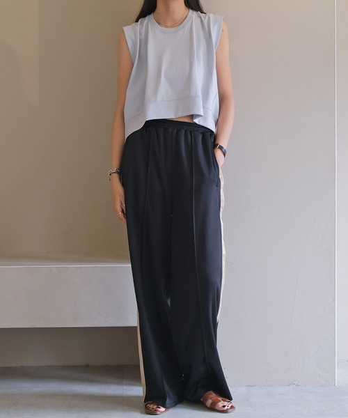 AKTE（アクテ）の「スリーブレスショートカットソープルオーバー（Tシャツ/カットソー・レディース・ブラック/ライトブルー/ホワイト・FREE）」の20枚目の写真