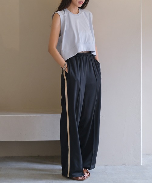 AKTE（アクテ）の「スリーブレスショートカットソープルオーバー（Tシャツ/カットソー・レディース・ブラック/ライトブルー/ホワイト・FREE）」の16枚目の写真