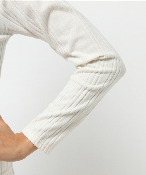 one after another NICE CLAUP(ワンアフターアナザーナイスクラップ)の「【ナイスクラップ】うしろリボンプチハイネックカットソー (Tシャツ/カットソー・レディース・アイボリー/サックスブルー/チャコールグレー/ボルドー/ブラック・FREE)」の7枚目の写真