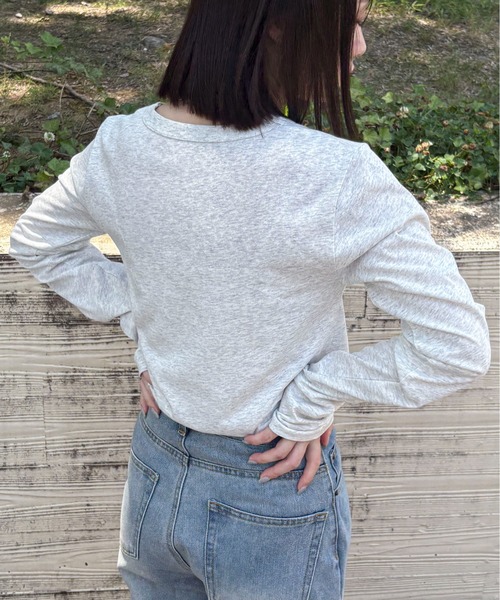 feepur(フェピュール)の「ベーシックシアーロンTee(Tシャツ/カットソー・レディース・オフホワイト/杢グレー/ブラック/ベージュ/オートミール/イエロー/ピンク・MEDIUM)」の15枚目の写真