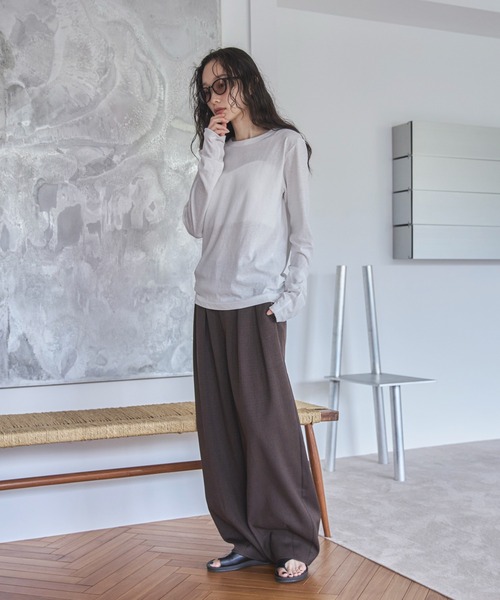 feepur(フェピュール)の「ベーシックシアーロンTee(Tシャツ/カットソー・レディース・オフホワイト/杢グレー/ブラック/ベージュ/オートミール/イエロー/ピンク・MEDIUM)」の11枚目の写真