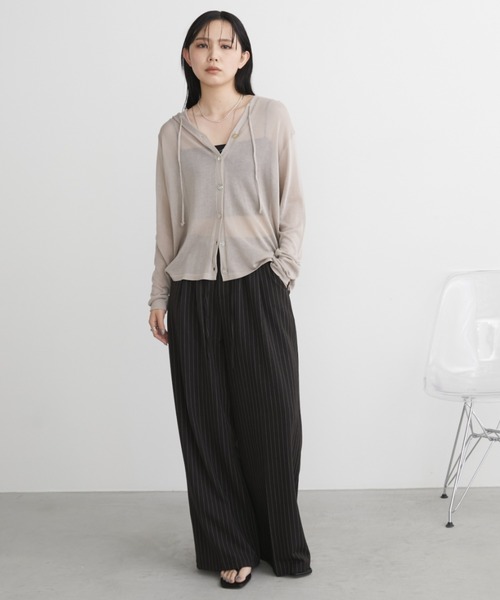 Aunt Marie's(アントマリーズ)の「シアーフーディカーディガン(カーディガン/ボレロ・レディース・ブラック/ホワイト/ブルー/モカ・FREE)」の15枚目の写真