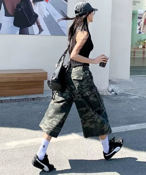 Chick(チック)の「Camouflage Pattern Half Cargo Pants / カモフラージュ柄 ハーフカーゴパンツ 迷彩柄(カーゴパンツ・レディース・カモフラージュ・FREE)」の20枚目の写真