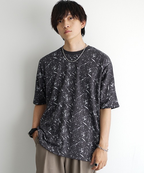 MinoriTY(マイノリティ)の「【MinoriTY】ソフトタッチ×厚手仕立て ドルマンシルエットグランジスプラッシュ総柄Tシャツ メンズ 夏服 プリントTシャツ(Tシャツ/カットソー・メンズ・オフホワイト/スミクロ・S/L/M)」の8枚目の写真