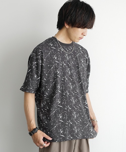 MinoriTY(マイノリティ)の「【MinoriTY】ソフトタッチ×厚手仕立て ドルマンシルエットグランジスプラッシュ総柄Tシャツ メンズ 夏服 プリントTシャツ(Tシャツ/カットソー・メンズ・オフホワイト/スミクロ・S/L/M)」の10枚目の写真