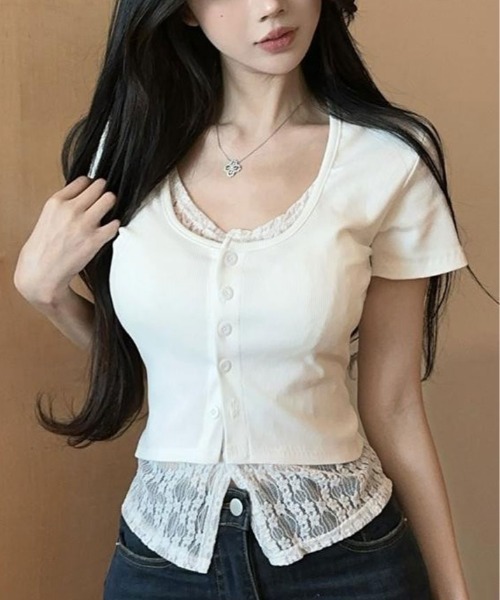 kirakiraShop(キラキラショップ)の「ドッキング レース トップス 半袖(Tシャツ/カットソー・レディース・ホワイト/ブラック/グレー・FREE)」の1枚目の写真