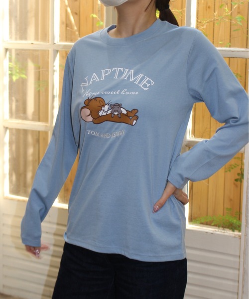 Tom&Jerry(トムアンドジェリー)の「【TOM & JERRY/トムとジェリー】プリントロンT(Tシャツ/カットソー・レディース・サックスブルー/グレイッシュベージュ/スミクロ/ライトグリーン・MEDIUM/LARGE)」の4枚目の写真