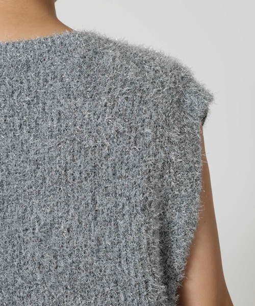 BABYLONE(バビロン)の「スパークルアシメヘムニットベスト(ベスト・レディース・シルバー・フリー)」の16枚目の写真