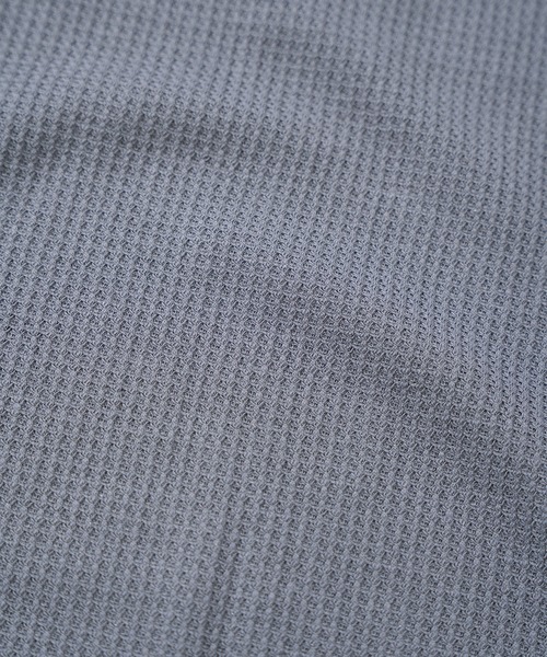 FRUIT OF THE LOOM(フルーツオブザルーム)の「【FRUIT OF THE LOOM】FTL TC ワッフルロンT / フルーツオブザルーム 無地 長袖サーマルTシャツ(Tシャツ/カットソー・メンズ・グレー/ブラック/ネイビー/ホワイト・M/L/XL)」の6枚目の写真