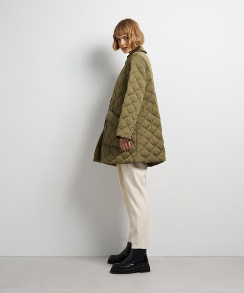 LANVIN en Bleu（ランバンオンブルー）の「キルティングダウンハーフコート（その他アウター・レディース・ブラック/カーキ/オフホワイト・38/36）」の5枚目の写真