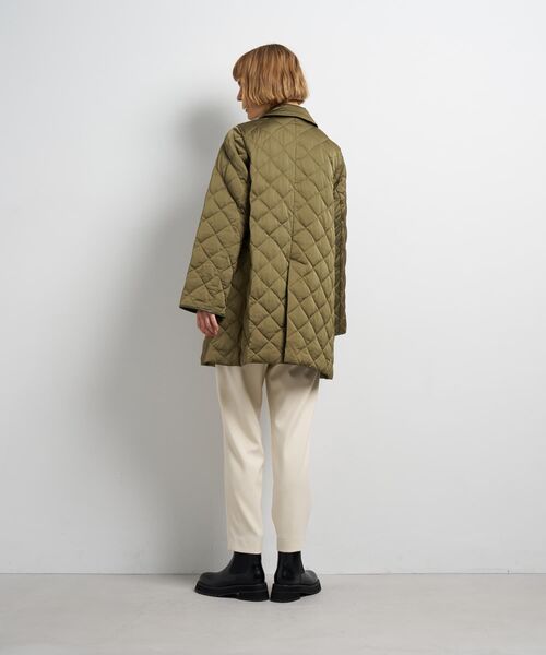 LANVIN en Bleu（ランバンオンブルー）の「キルティングダウンハーフコート（その他アウター・レディース・ブラック/カーキ/オフホワイト・38/36）」の6枚目の写真