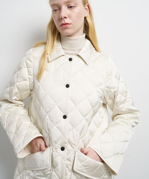 LANVIN en Bleu（ランバンオンブルー）の「キルティングダウンハーフコート（その他アウター・レディース・ブラック/カーキ/オフホワイト・38/36）」の18枚目の写真